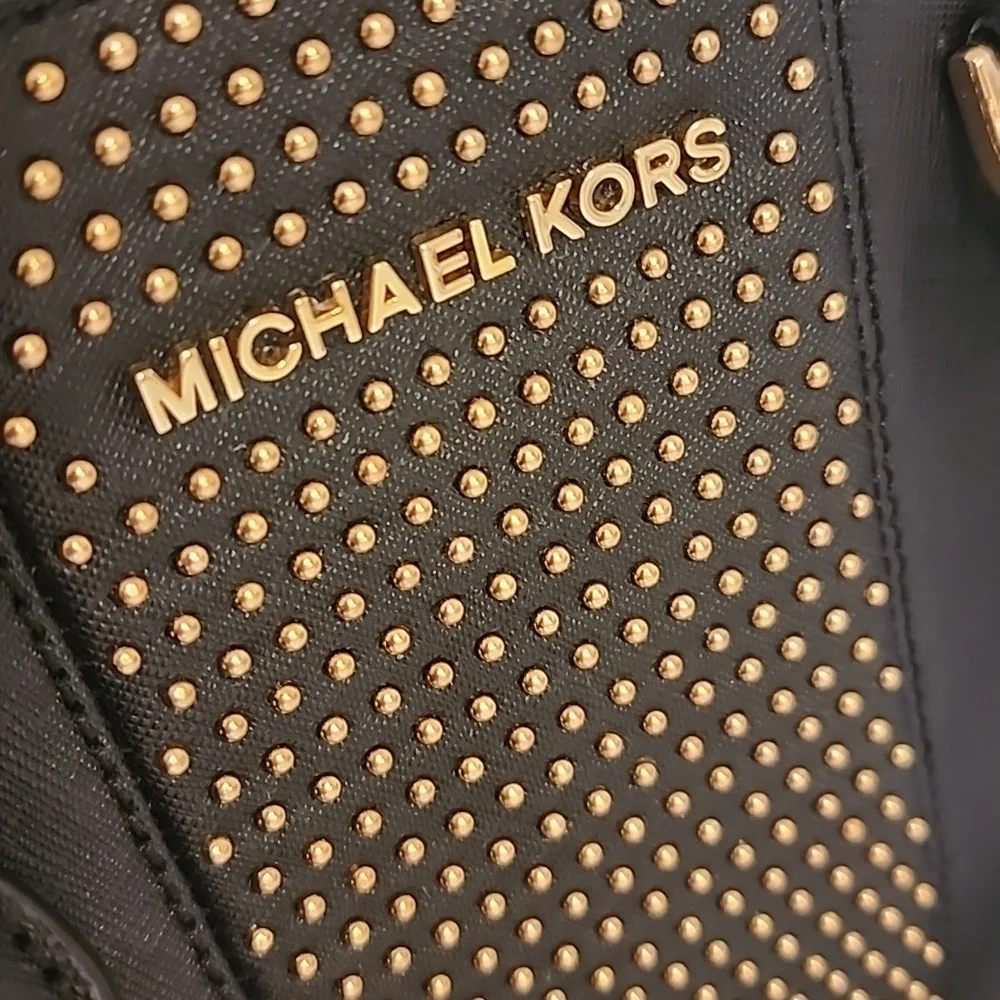 🌟 MICHAEL KORS 